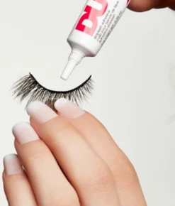 DUO - Lash Adhesive Wimperlijm - Dark 6 DUO - Lash Adhesive Wimperlijm - Dark -Cosmeticawinkel 1022x1200 2