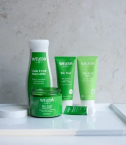 Weleda Skin Food Lip Balm 7 Weleda Skin Food Lip Balm -Cosmeticawinkel 1047x1200 1