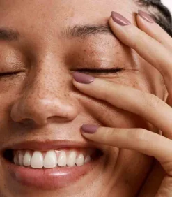 Pink Gellac - Warm Marsala - Gellak - Vegan - Bruin - Shimmer Finish - 15 Ml -Cosmeticawinkel 1050x1200 17