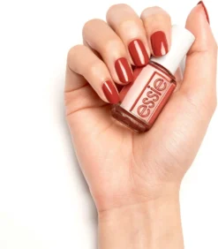 Essie 645 Rocky Rose Nagellak - Rood - 13,5 Ml -Cosmeticawinkel 1051x1200 3