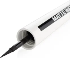 Maybelline Master Ink Matte Waterproof - Black - Eyeliner -Cosmeticawinkel 1200x1002 1