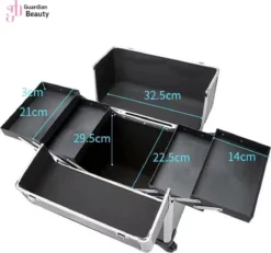 Kapper Koffer| Nagel | Visagist | Make-up | Cosmetica | Schminken | Trolley Stevig En Gemaakt Van Aluminium | 3 Delig | 8 Wielen | Bedekt Met Mooie Zilver Strips 8 Kapper Koffer| Nagel | Visagist | Make-up | Cosmetica | Schminken | Trolley Stevig En Gemaakt Van Aluminium | 3 Delig | 8 Wielen | Bedekt Met Mooie Zilver Strips -Cosmeticawinkel 1200x1124 1