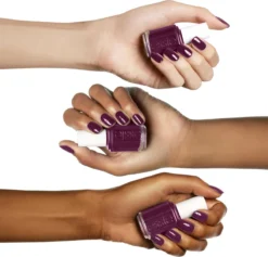 Essie Bahama Mama 44 - Paars - Nagellak 28 Essie Bahama Mama 44 - Paars - Nagellak -Cosmeticawinkel 1200x1152 5