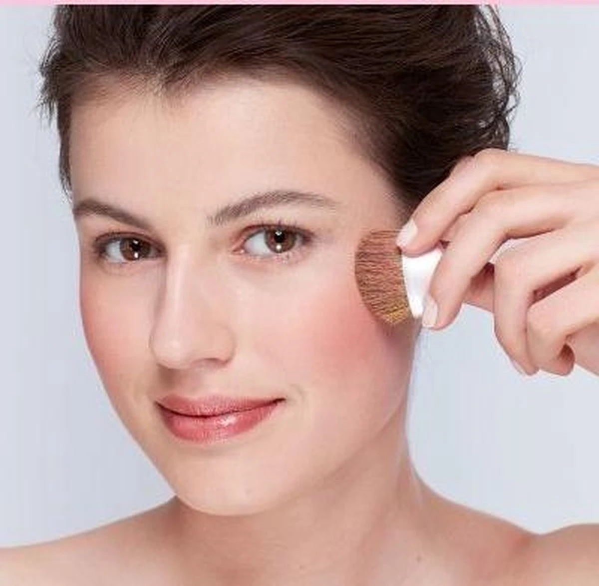 Bourjois Little Rount Pot Blush - 032 Gold 4 Bourjois Little Rount Pot Blush - 032 Gold - Afbeelding 4