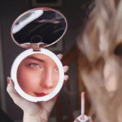 Fritzline© Make-up Spiegel | Compact | Tru-Daylight LED Verlichting | 10x Vergroting | Rond -Cosmeticawinkel 1200x1200 1194