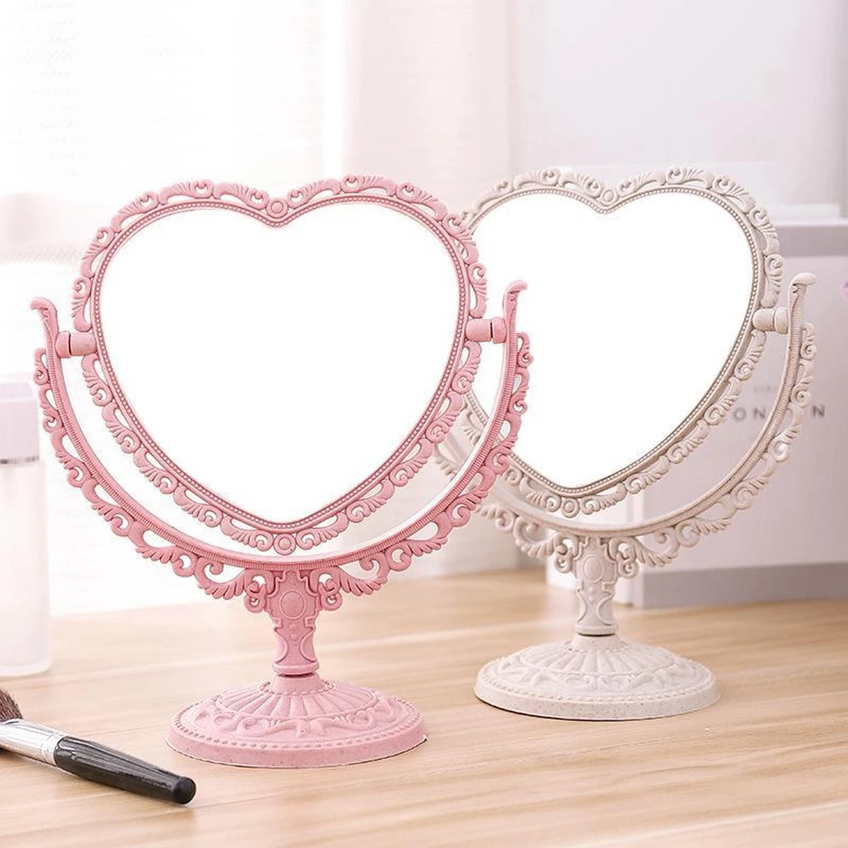 Kawaii Roze Makeup Spiegel - Hart Spiegel - Dubbelzijdig - Makeup Mirror 1 Kawaii Roze Makeup Spiegel - Hart Spiegel - Dubbelzijdig - Makeup Mirror