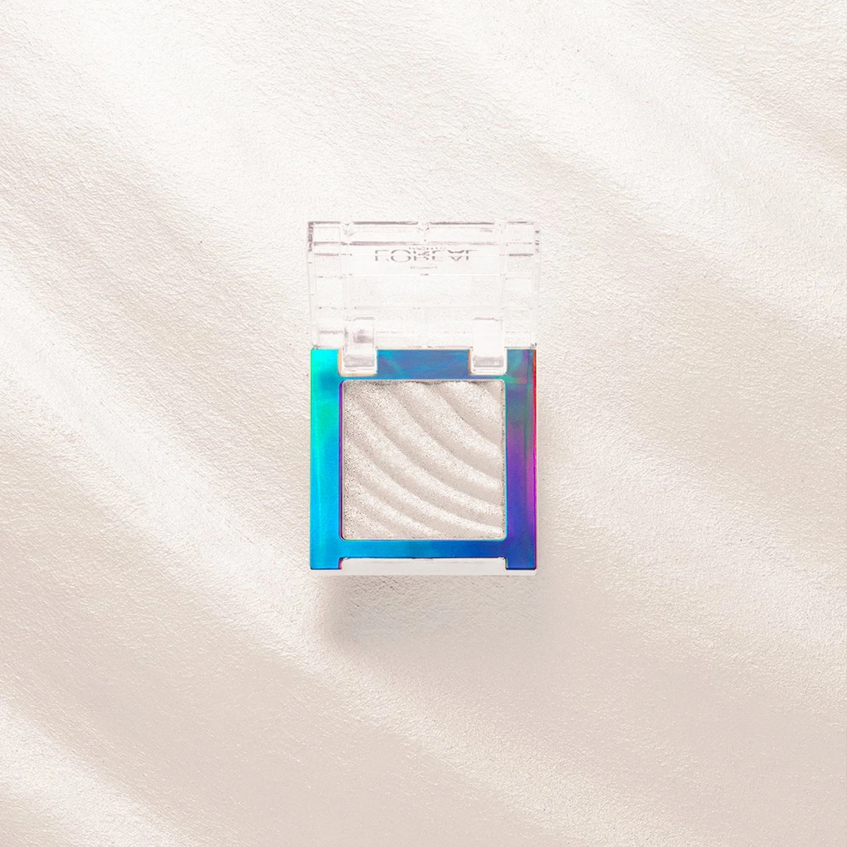 L’Oréal Paris Color Queen Oogschaduw - 19 Mogul - Wit - Met Shimmer Finish - 16,5 Gr. 6 L’Oréal Paris Color Queen Oogschaduw - 19 Mogul - Wit - Met Shimmer Finish - 16,5 Gr. - Afbeelding 6