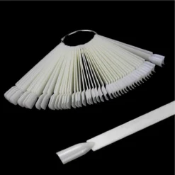 Nageldisplay - 50 Stuks - Nagelwiel - Nagellak Kleuren Waaier - Nagelpalet - Nagel Display - Nagellak Waaier - Nagel Waaier - Nagel Wiel - Nagel Display Waaier - Nagellak Organizer - Nagelwaaier - Nail Art Display - Kleurenwaaier Nagels - Color Pops -Cosmeticawinkel 1200x1200 740