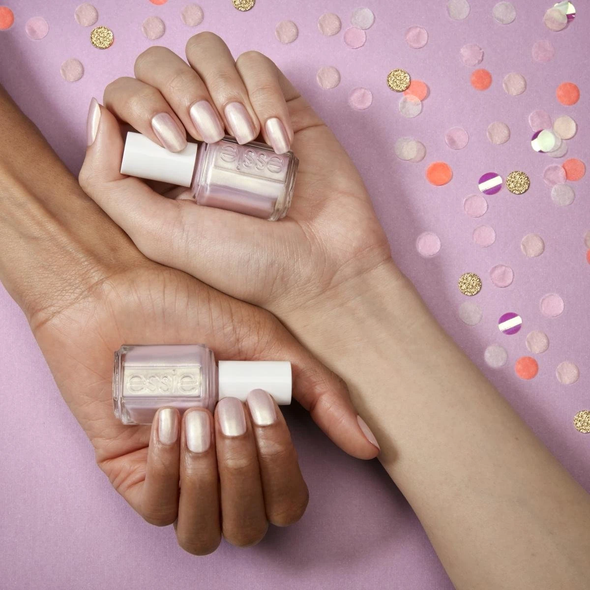 Essie Cadeaucollectie - 633 Cheers Up - Zachtroze Nagellak Met Parelmoer Finish - 13,5 Ml 13 Essie Cadeaucollectie - 633 Cheers Up - Zachtroze Nagellak Met Parelmoer Finish - 13,5 Ml - Afbeelding 13