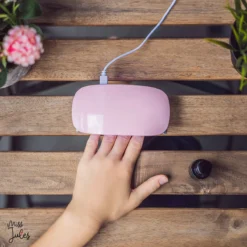 Miss Jules® Luxe Complete Polygel Kit - Polygel Nagels Starterspakket - 6 Kleuren - Perfecte Combinatie Gellak & Acryl - Incl. UV LED Lamp & Instructievideo (NL) -Cosmeticawinkel 1200x1200 989