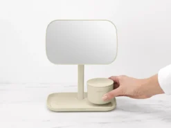 Brabantia ReNew Make-up Spiegel - Met Accessoireschaal - Soft Beige -Cosmeticawinkel 1200x899 12