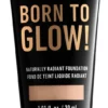 NYX Professional Makeup - Born To Glow Naturally Radiant Foundation - Light