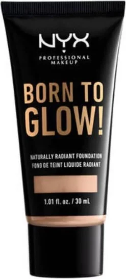 NYX Professional Makeup - Born To Glow Naturally Radiant Foundation - Light 14 NYX Professional Makeup - Born To Glow Naturally Radiant Foundation - Light -Cosmeticawinkel 542x1200