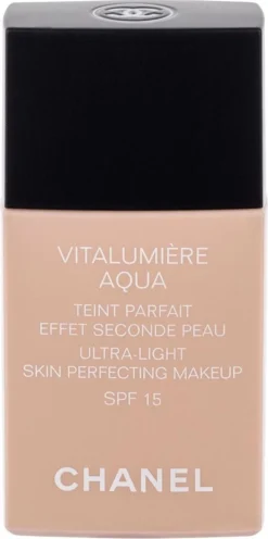 Chanel Vitalumiere Aqua Foundation - 30 Beige - SPF15 - 30 Ml