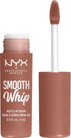 NYX Professional Makeup - Smooth Whip Matte Lip Cream Birthday Frosting - Vloeibare Lippenstift - 4ML -Cosmeticawinkel 620x1200