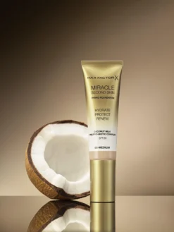Max Factor Miracle Second Skin Foundation - 03 Light 16 Max Factor Miracle Second Skin Foundation - 03 Light -Cosmeticawinkel 900x1200