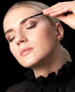 SYOSS Wenkbrauwverf 4-1 Donkerbruin - 1 Stuk -Cosmeticawinkel 986x1200 3